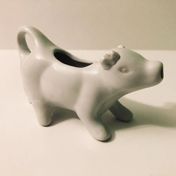 Vintage Porcelain White Cow Creamer 5.5 Inch  Long Farm Animal - Picture 9 of 15